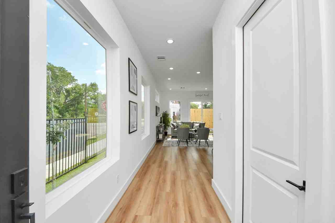 2430 Harrington St #2430 - Photo 2 of 39