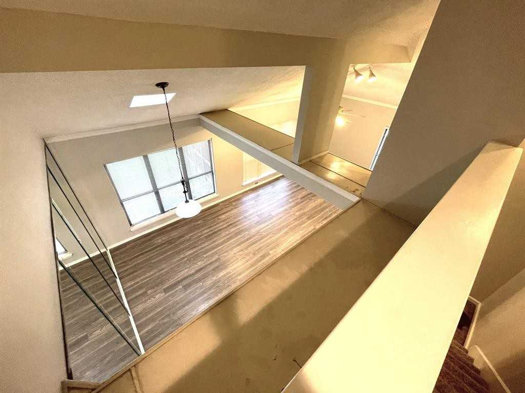 2919 Sunset Point Ln #2919 - Photo 5 of 21