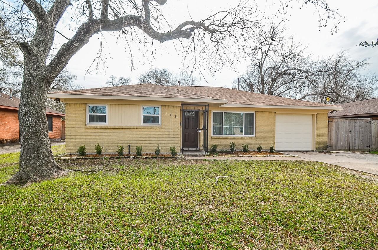 142 Victoria Drive #142