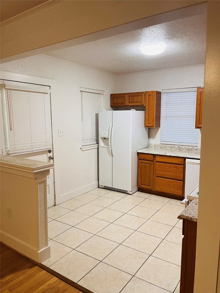 1583 Dover St #1583-7 - Photo 2 of 19