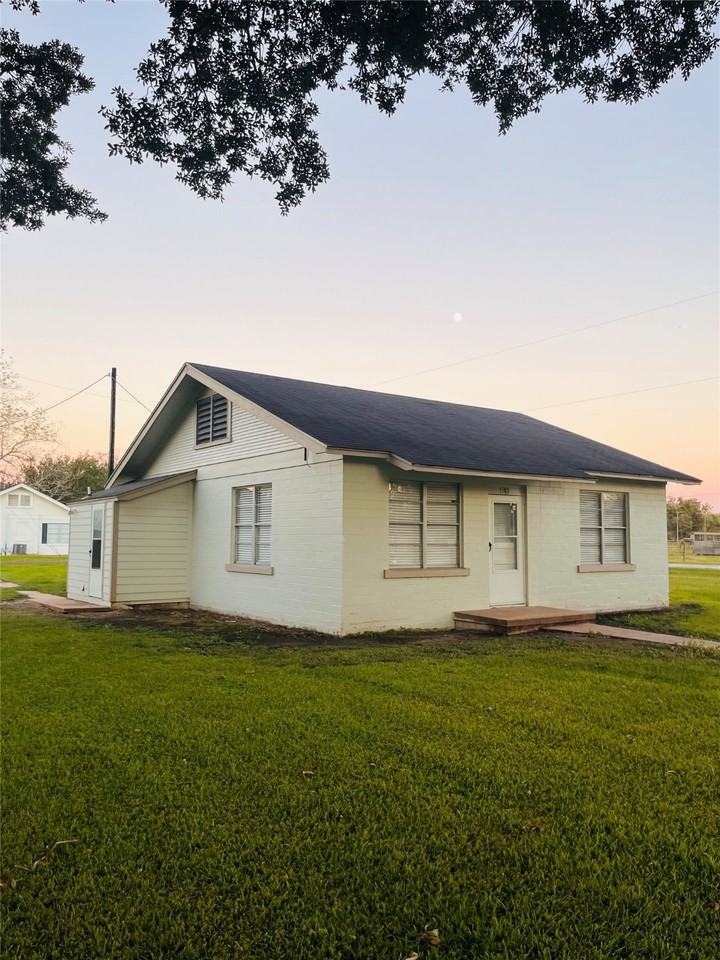 1583 Dover St #1583-7 - Photo 6 of 19