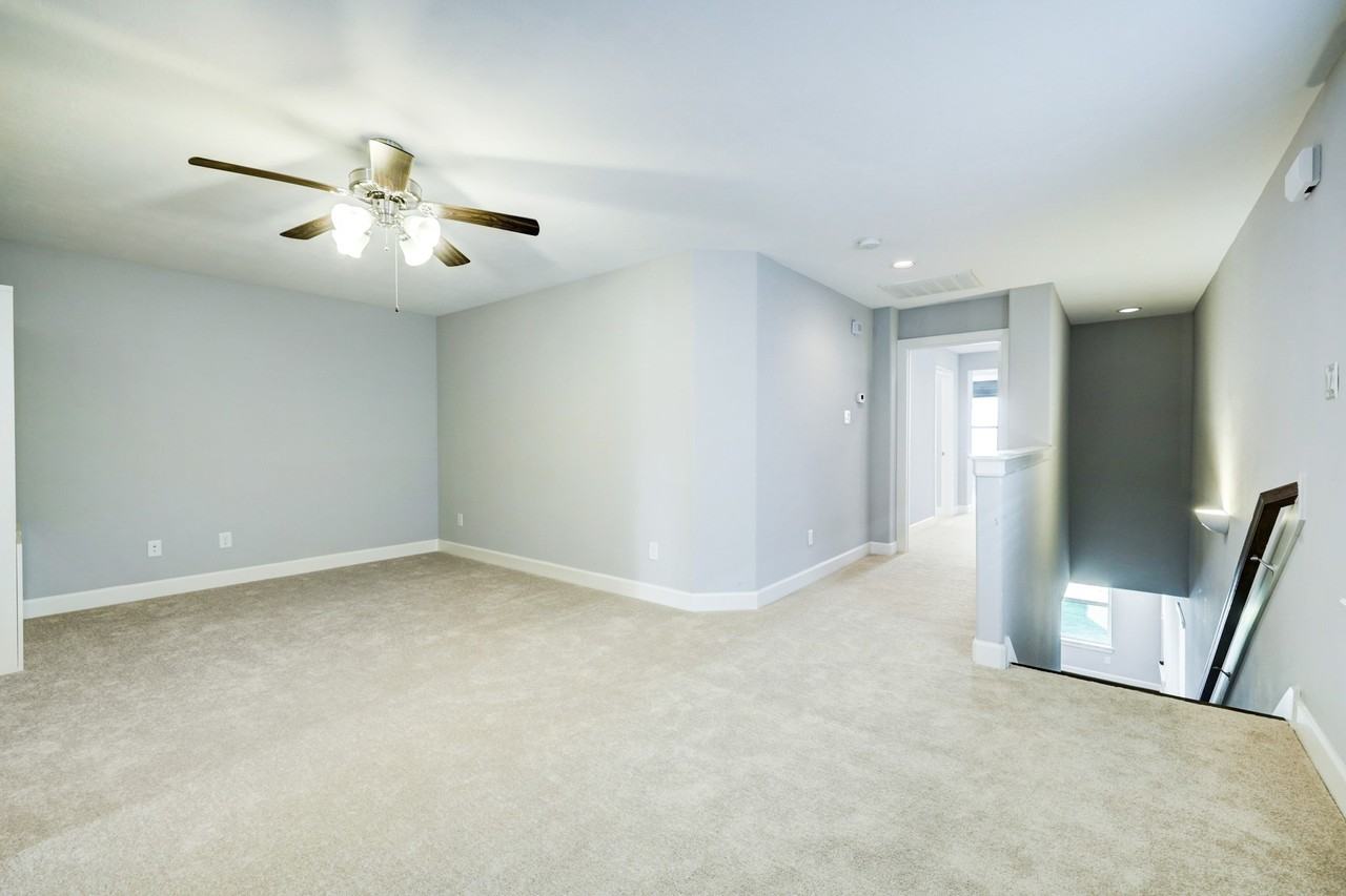 1811 Wichita St #1811A - Photo 3 of 29