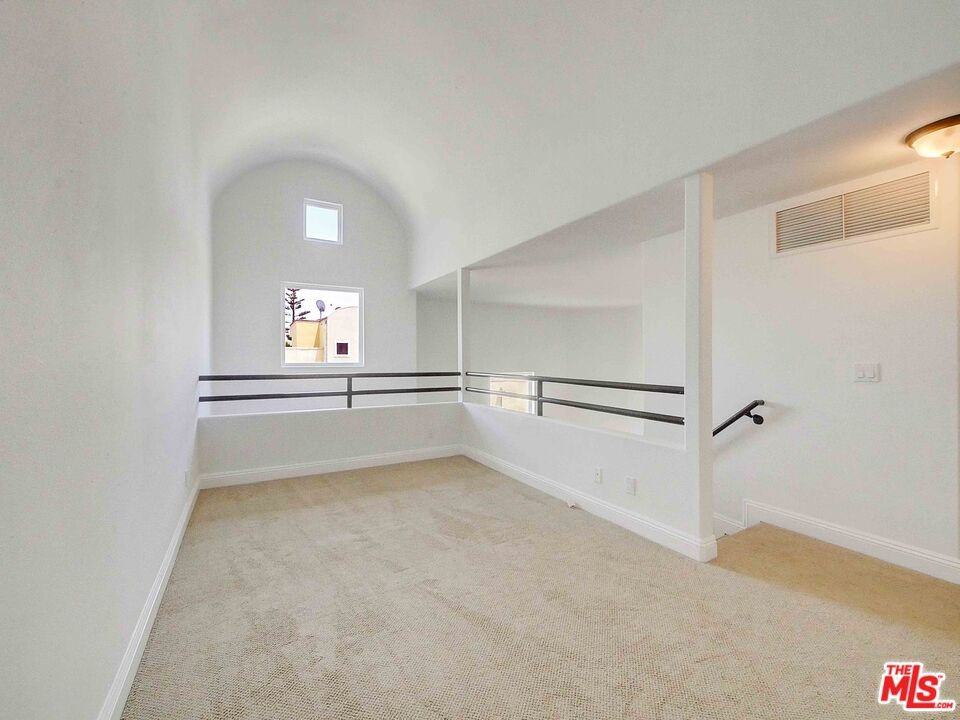 4128 Whitsett Avenue #4128-203 - Photo 6 of 26