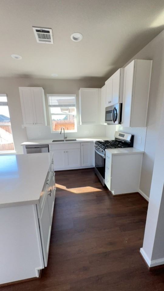 1033 Tillman Ln #1033 - Photo 3 of 12