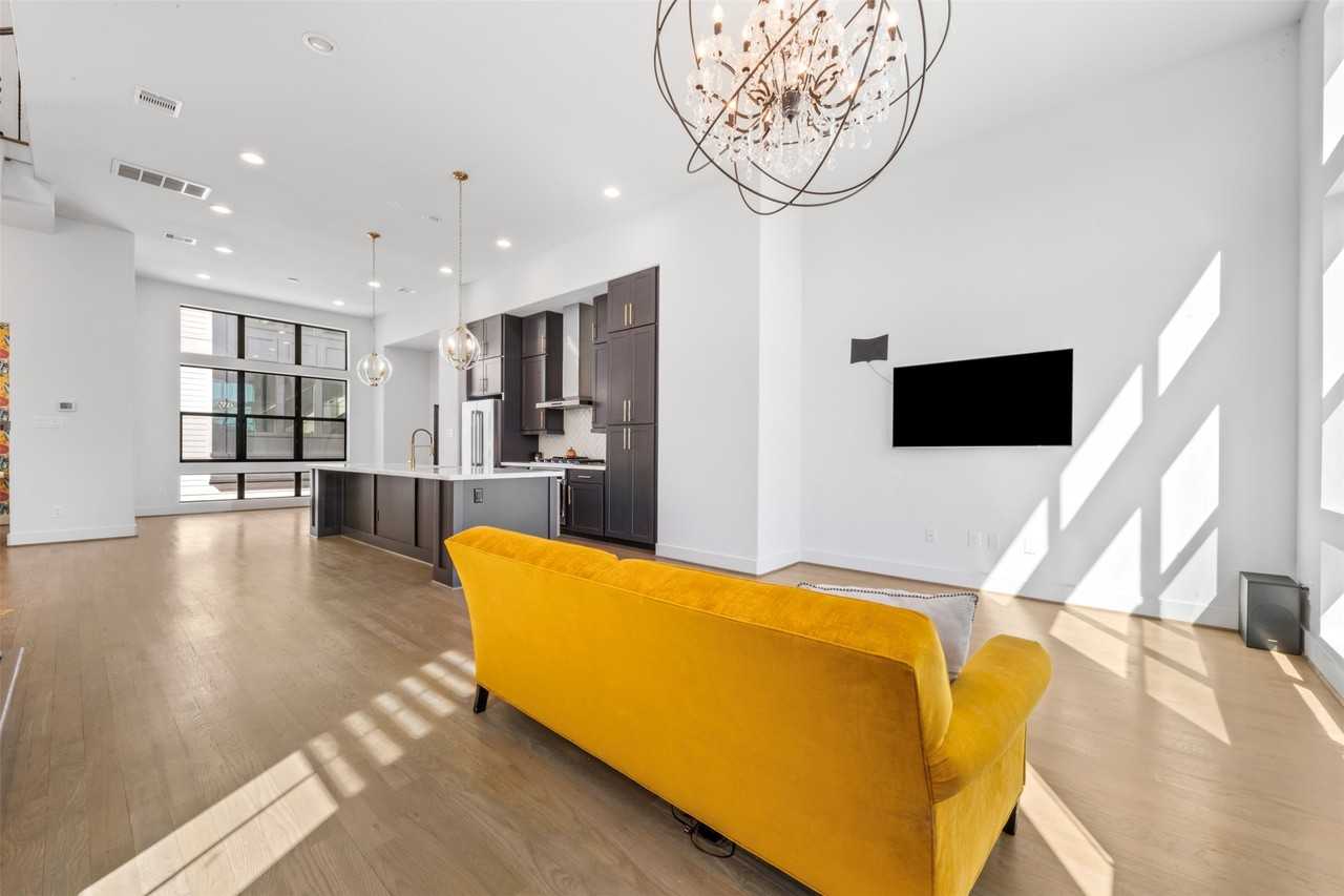 1122 Ennis Street #1122 - Photo 4 of 24