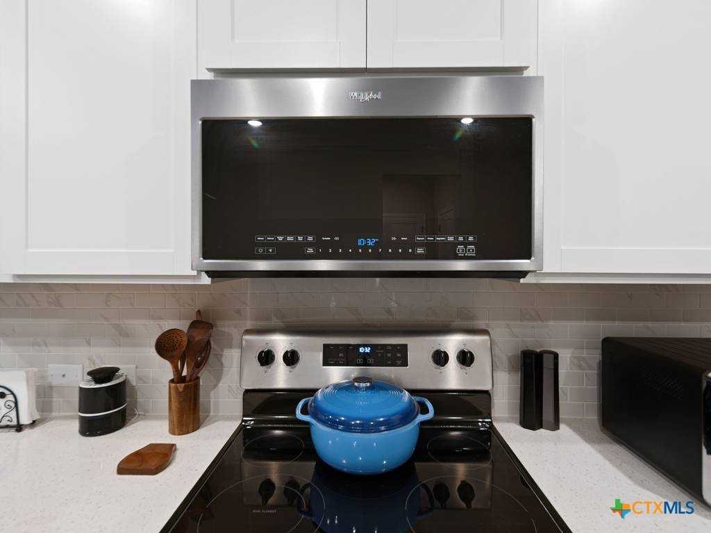 3073 Charyn Way #3073 - Photo 2 of 37