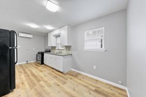 featured image of 2106 Hadley Street