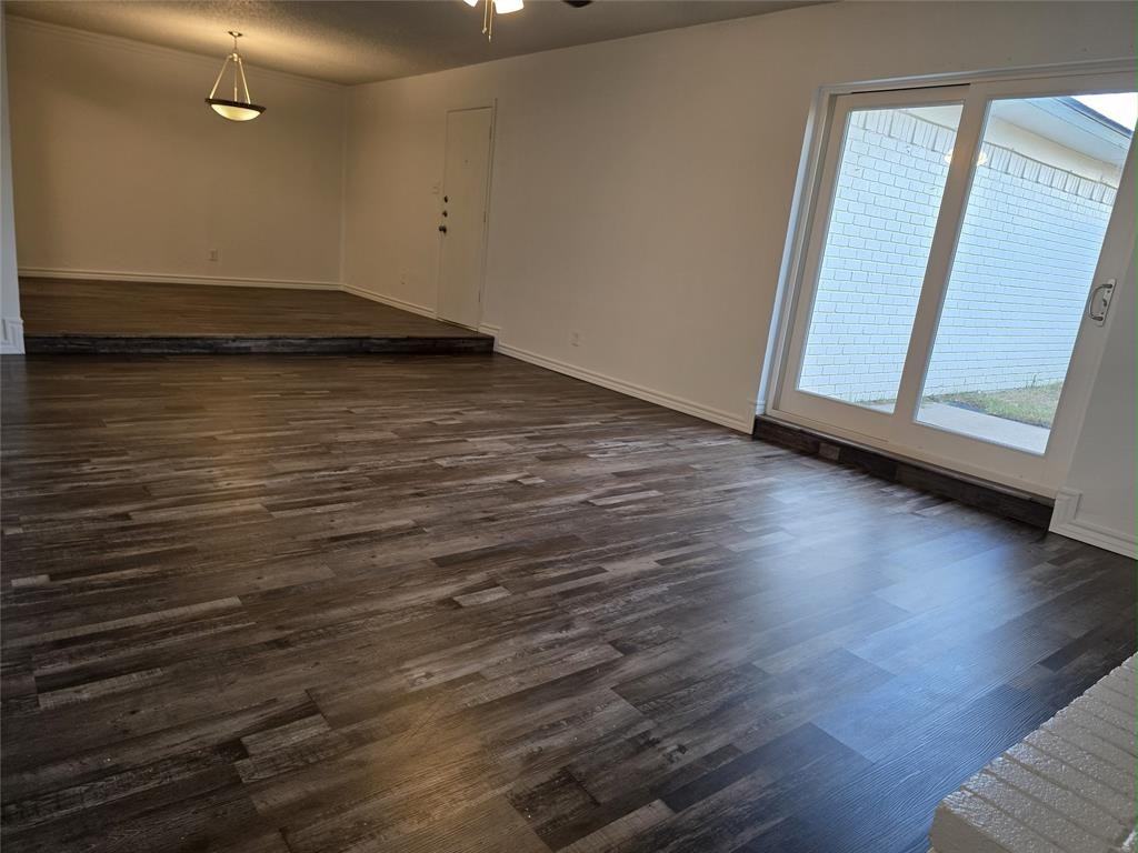 7204 Vista Cliff Drive #7204 - Photo 4 of 14