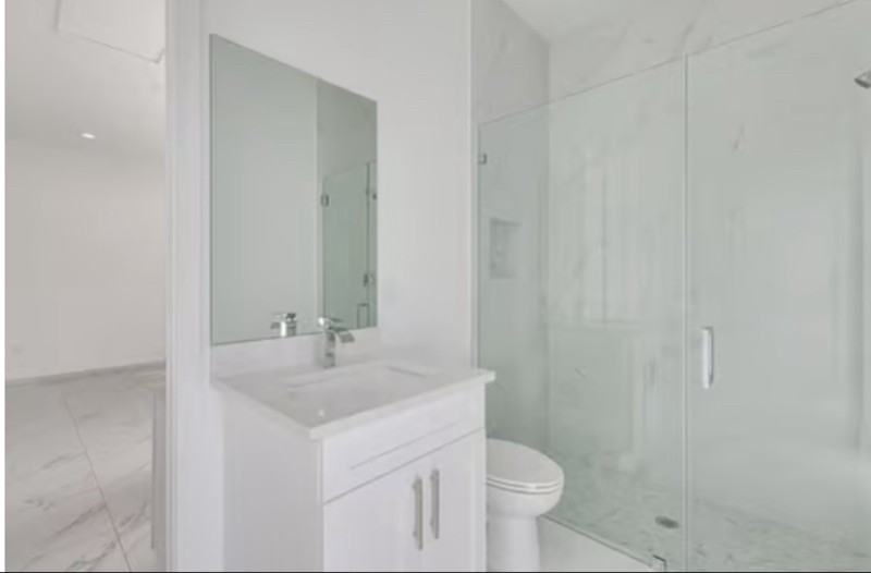 653 Stanley Ave S - Photo 7 of 12