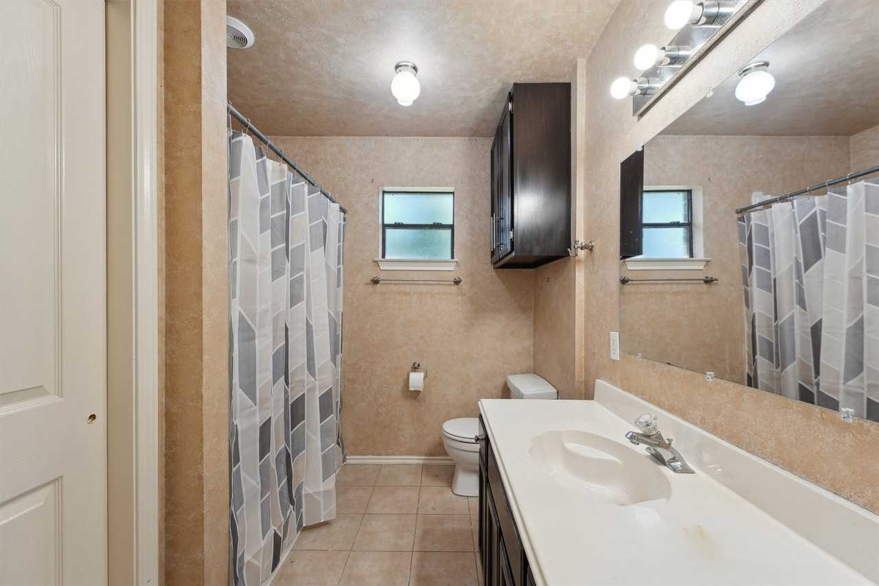 2801 Dove Tree Drive #2801 - Photo 3 of 16