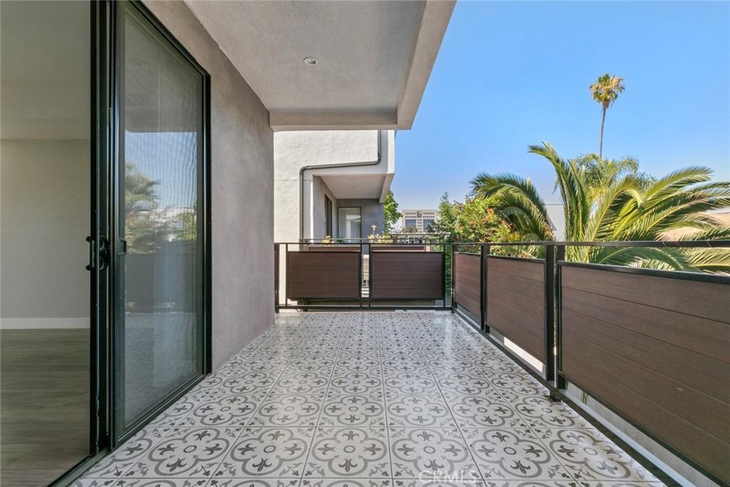 14436 1/2 Tiara St #14436 - Photo 3 of 27