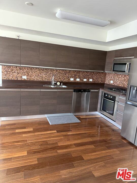 3785 Wilshire Boulevard