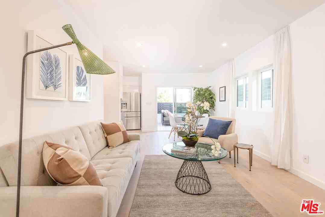 3109 Strongs Drive #3109A - Photo 6 of 20