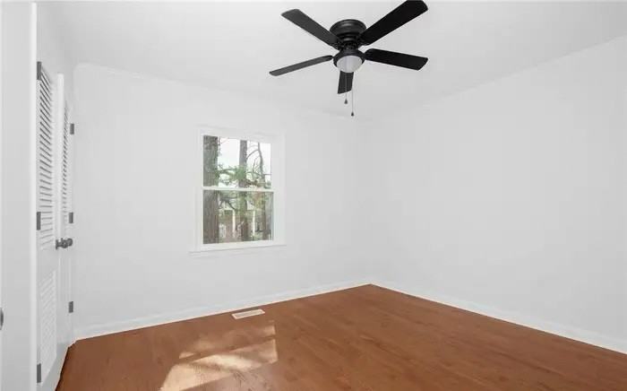 2710 Fordham Drive - Photo 5 of 20