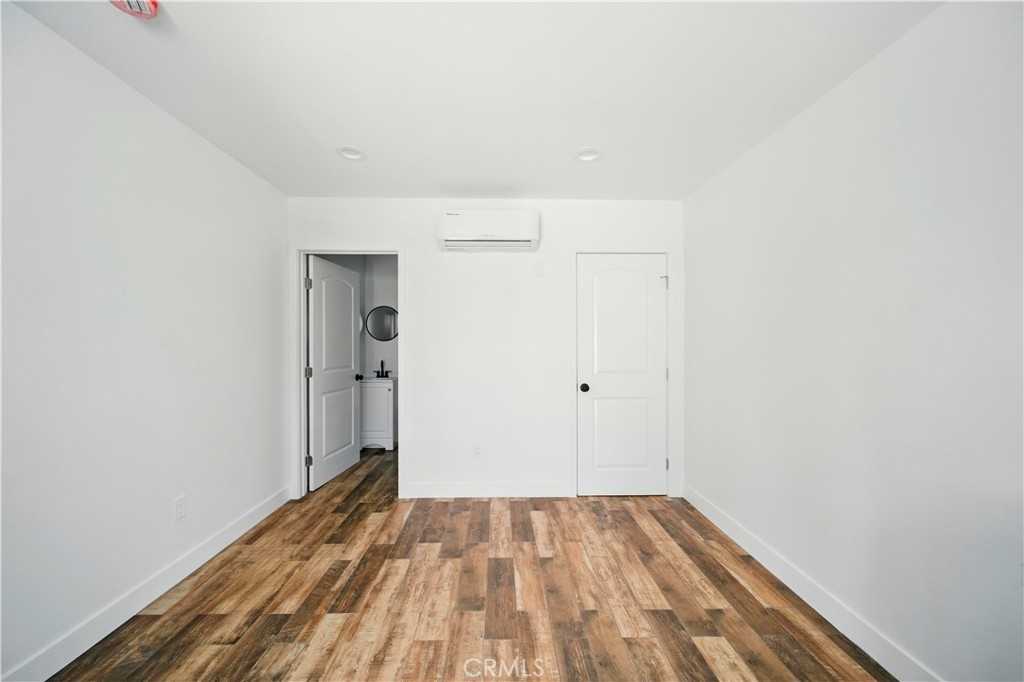 823 W 78th St #8231-2 - Photo 2 of 10