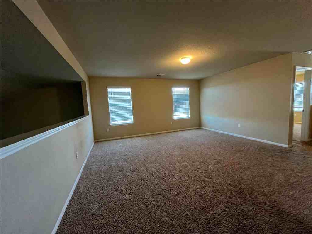 501 Cibolo Creek Dr #501 - Photo 5 of 19