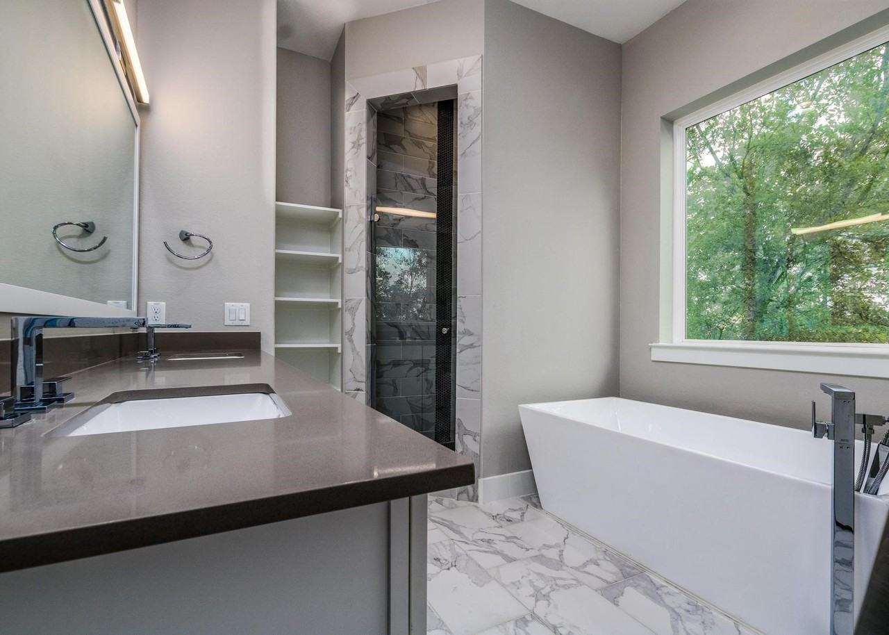 8409 Hempstead Road #8409F - Photo 6 of 23