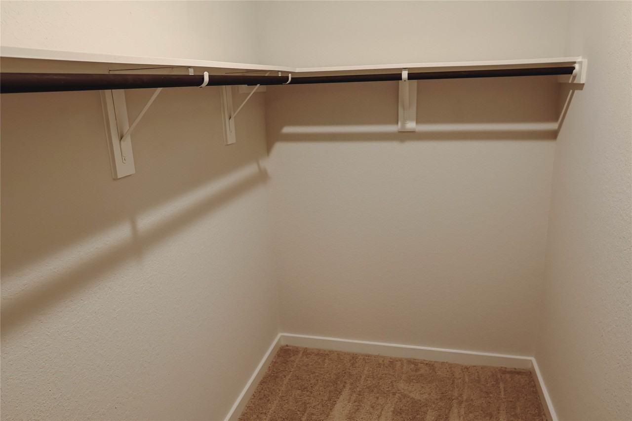 8534 Blueberry Ash St #8534 - Photo 7 of 17