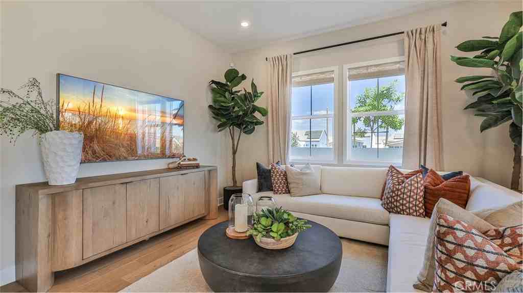 27444 Shining Willow Lane #27444 - Photo 3 of 19