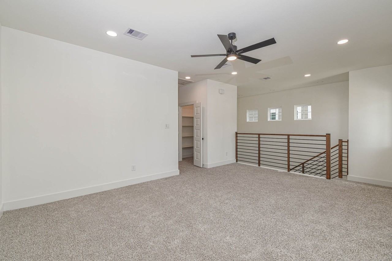 16571 16571 Oasis Glade Drive #16571 - Photo 7 of 20