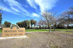 featured image of 4407 Jonquil Drive #4407