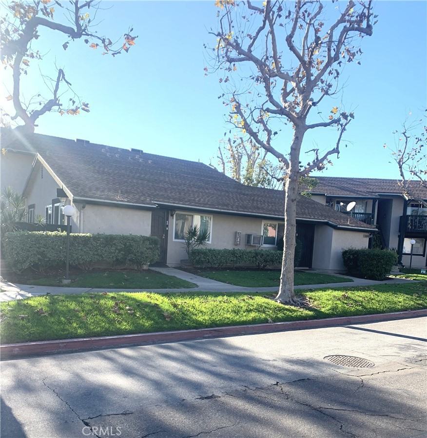 23294 Orange Ave #23294-1 - Photo 2 of 5