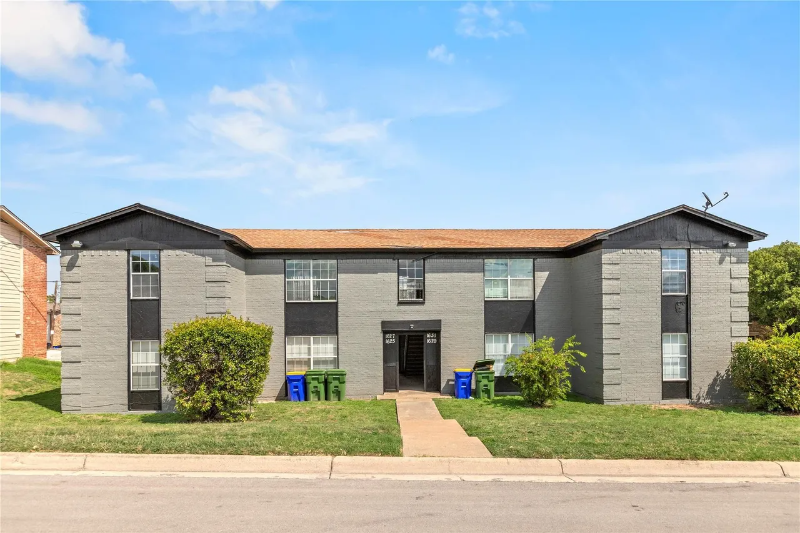 1625 Mary Kay Lane #1627