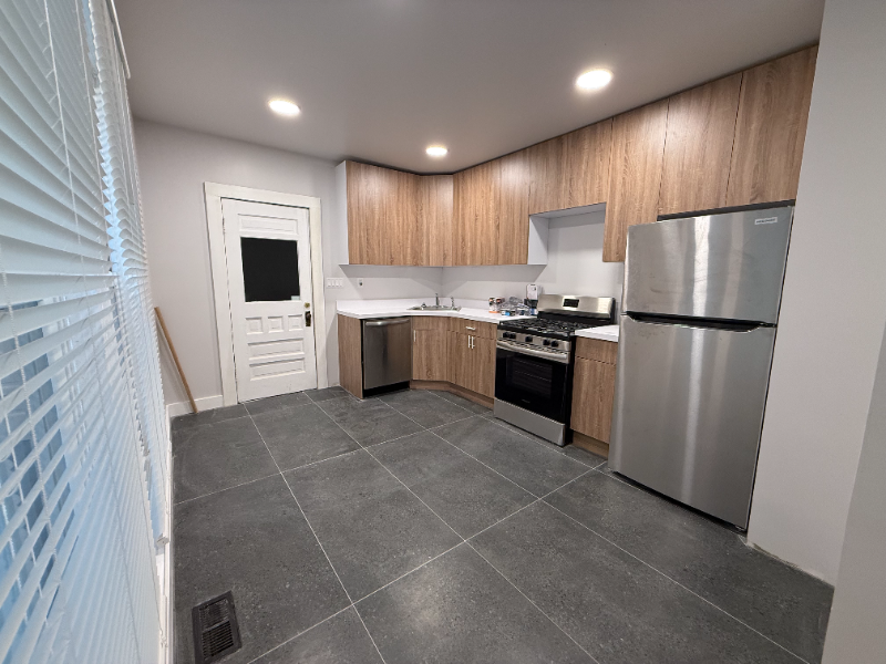 100 Merrimac St - Photo 4 of 17