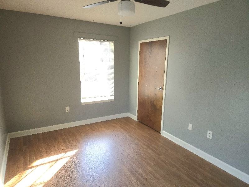 3669 Earl St - Photo 7 of 8