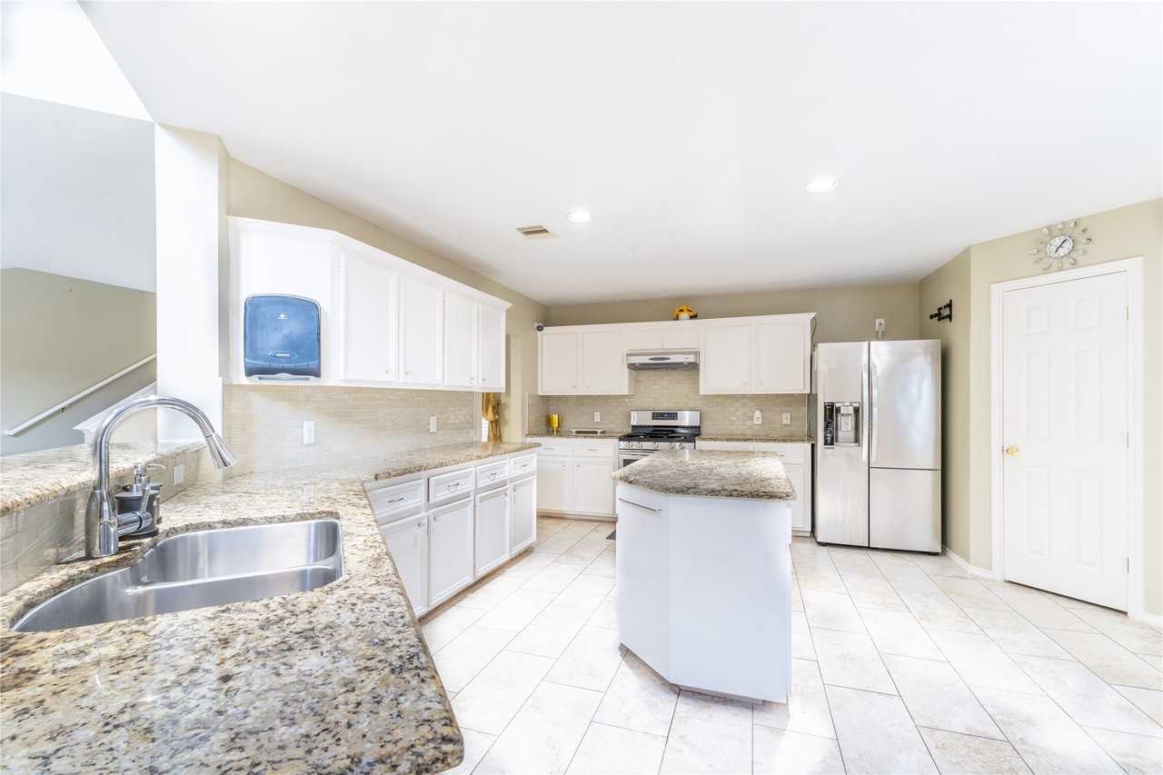 12819 Wisteria Park Drive #12819 - Photo 2 of 21