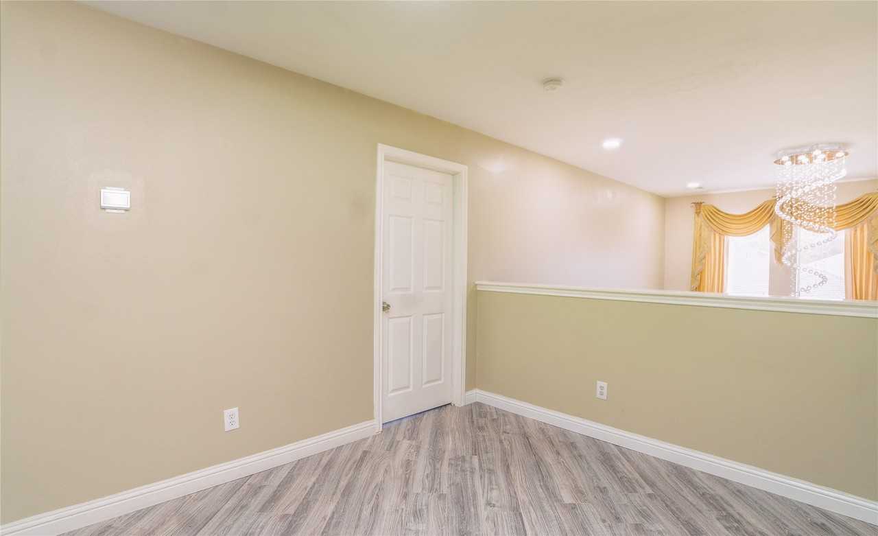 12819 Wisteria Park Drive #12819 - Photo 4 of 21