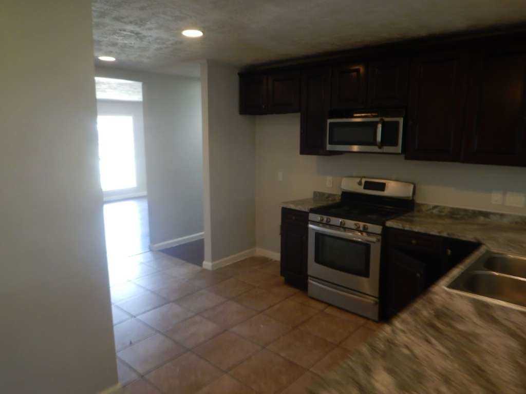 5854 Heron Dr #5854 - Photo 3 of 12