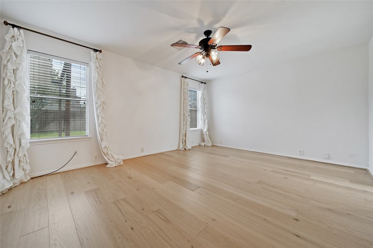 5802 Spring Sunrise Dr #5802 - Photo 3 of 23