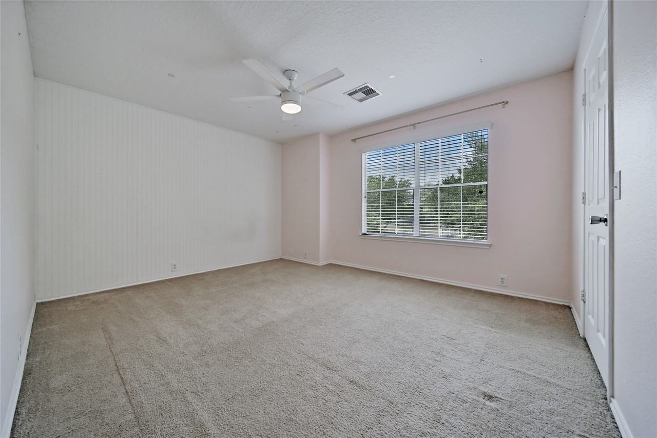 5802 Spring Sunrise Dr #5802 - Photo 7 of 23