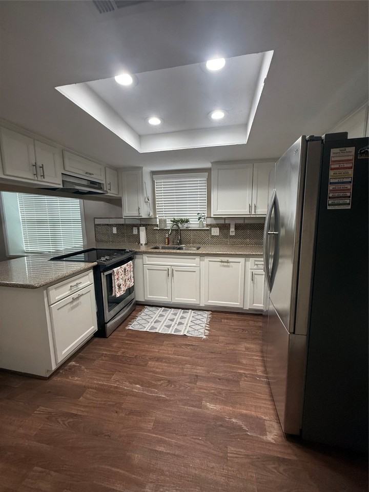 15222 Flamingo Park #15222 - Photo 3 of 20