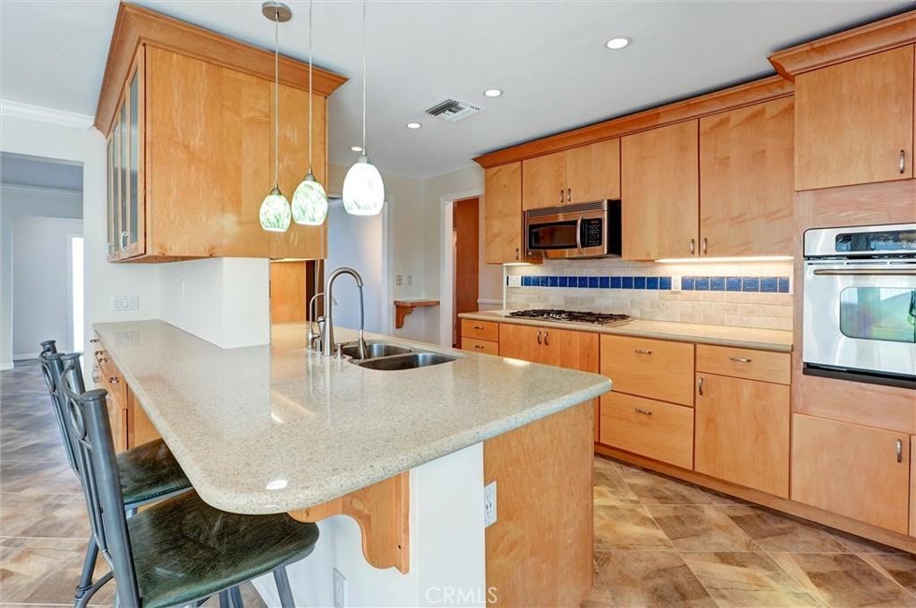 17068 Celtic St #17068 - Photo 4 of 31