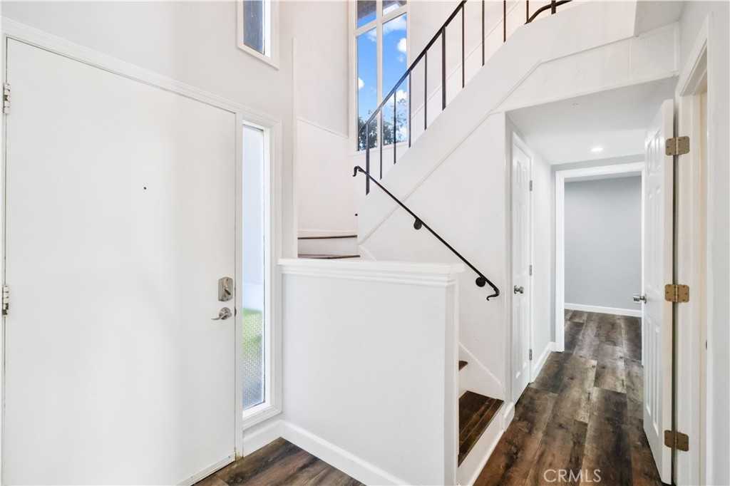 2702 College Lane #2702 - Photo 2 of 50