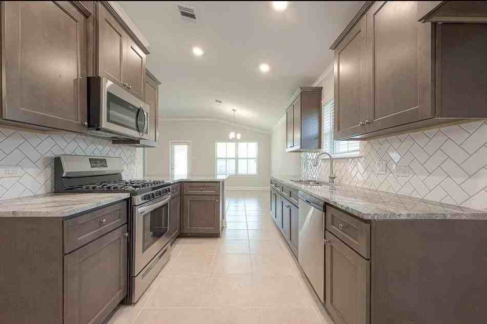 13308 Diamond Reef Lane #13308 - Photo 6 of 16