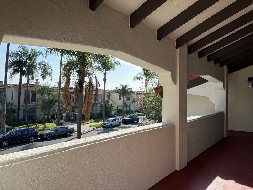 1023 S Alfred St - Photo 6 of 30