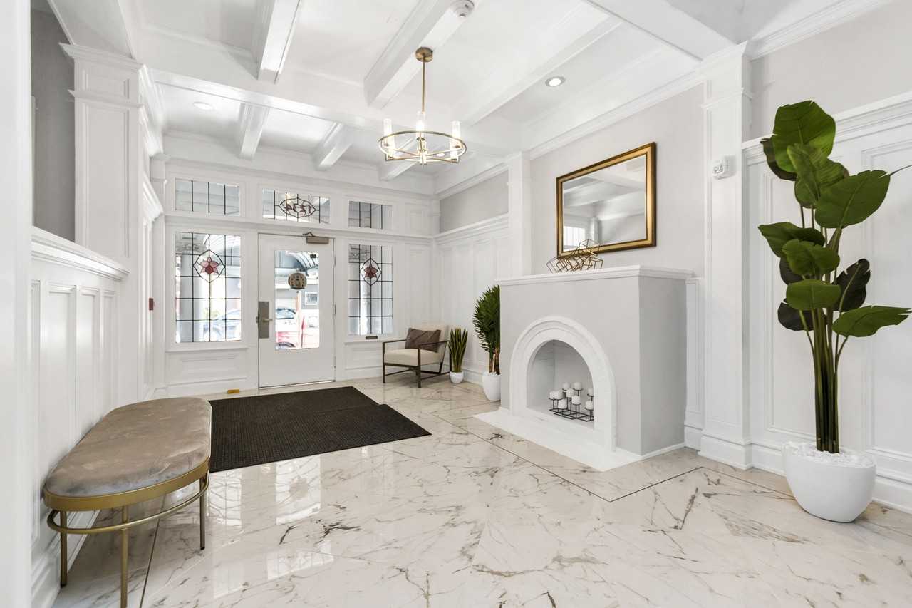 1234 Jones - Photo 2 of 4