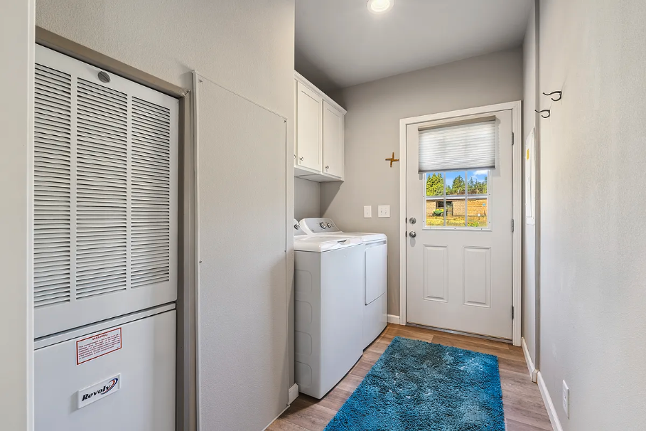 1682 Markham Road #NA - Photo 6 of 8