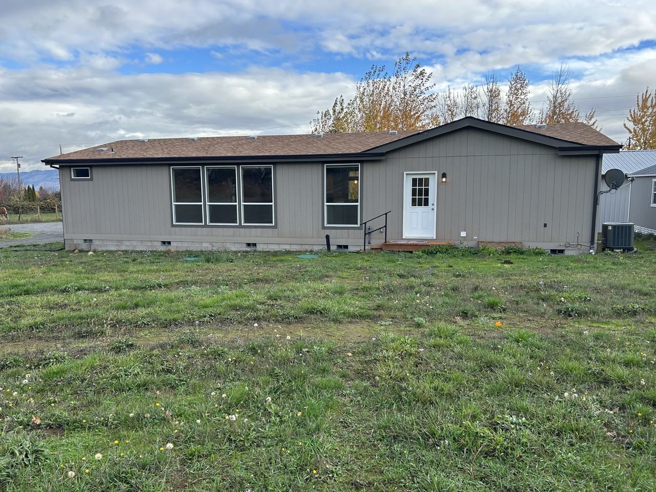 1682 Markham Road #NA - Photo 7 of 8