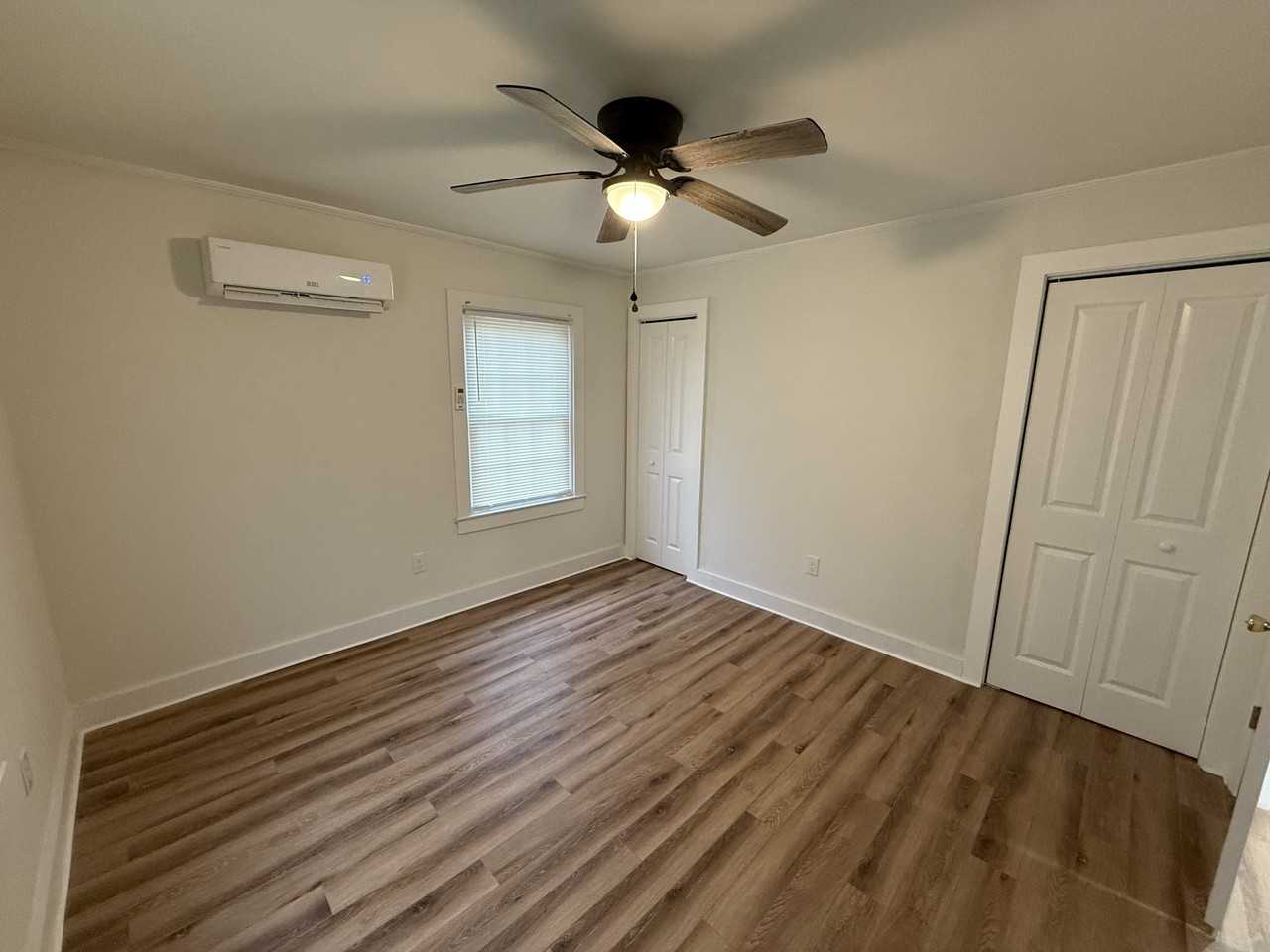 110 Small Street #NA - Photo 7 of 12