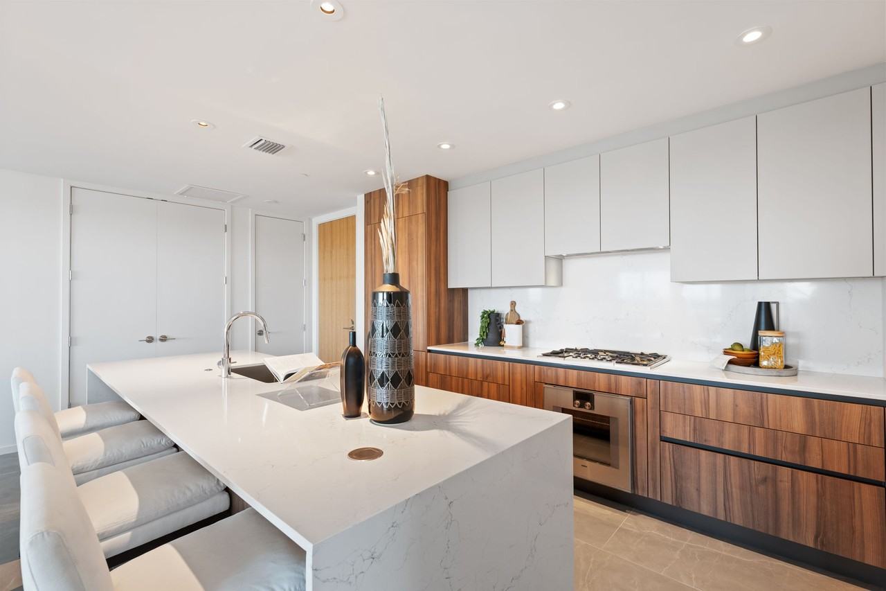 1020 Sunset Point Road #612 - Photo 5 of 29