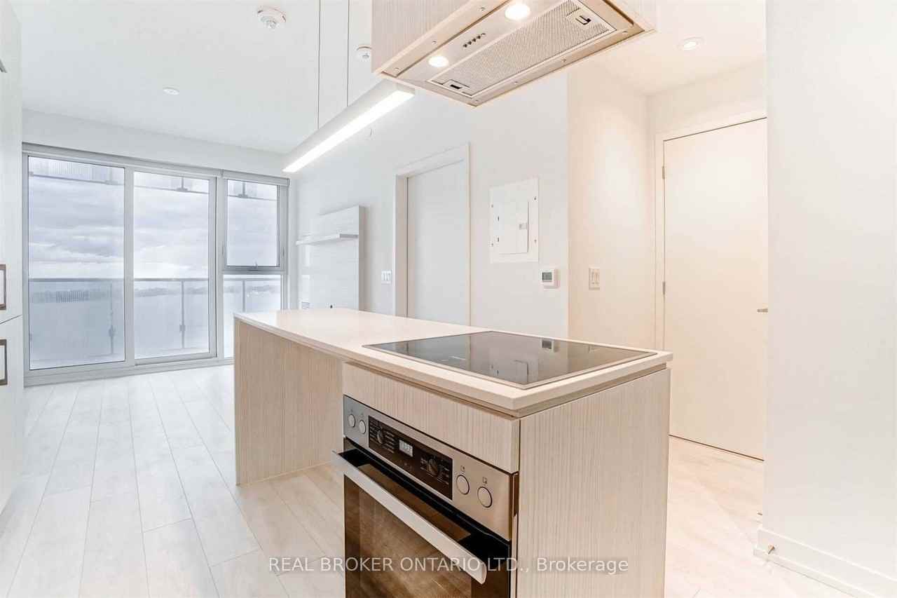 15 Lower Jarvis Street #2704