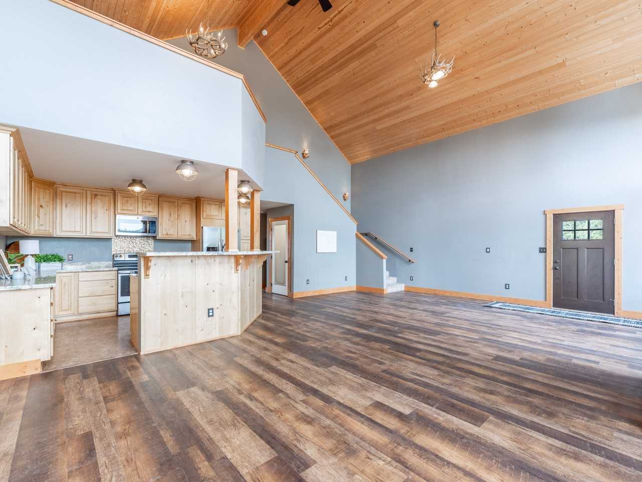 117 Hummingbird Road - Photo 5 of 10