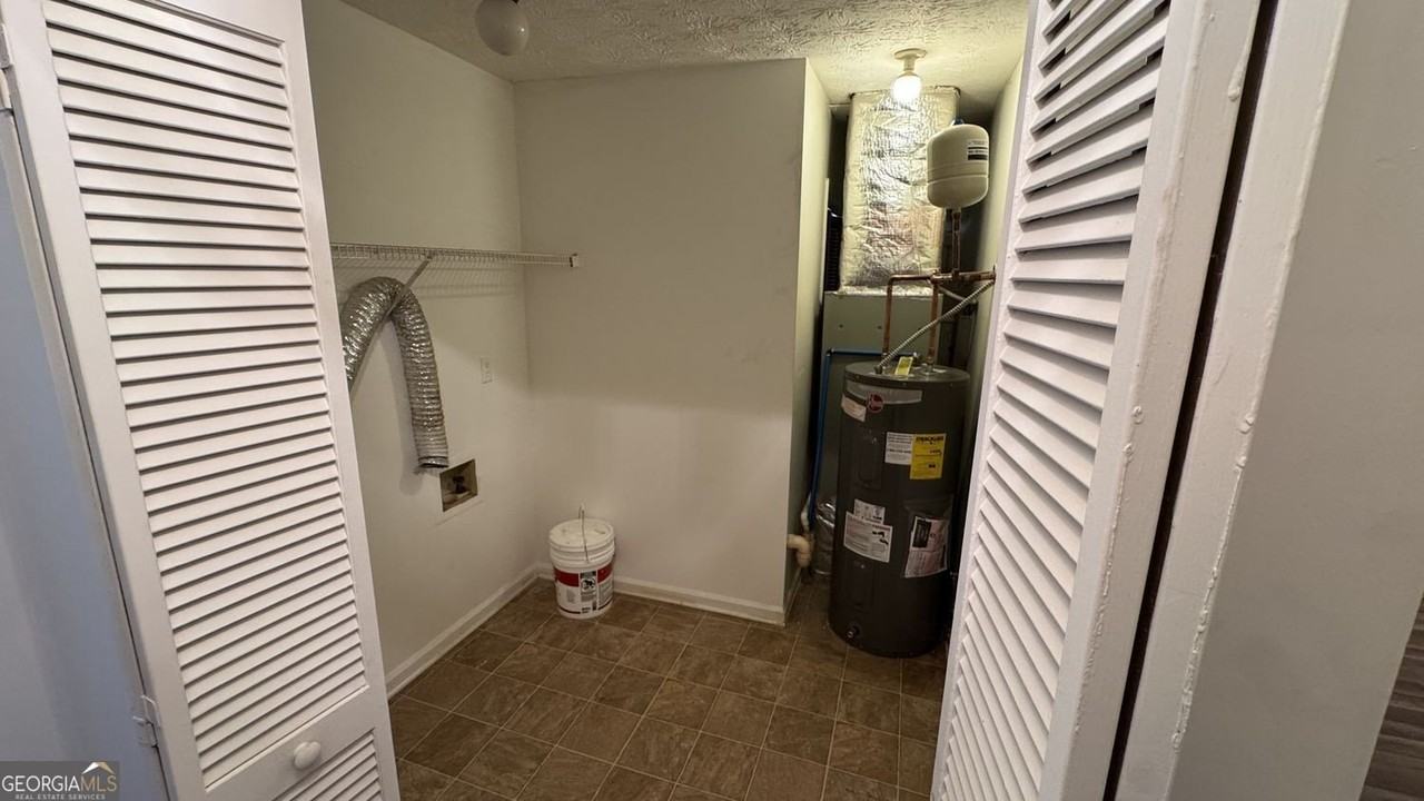 8501 Westchester Dr - Photo 5 of 13