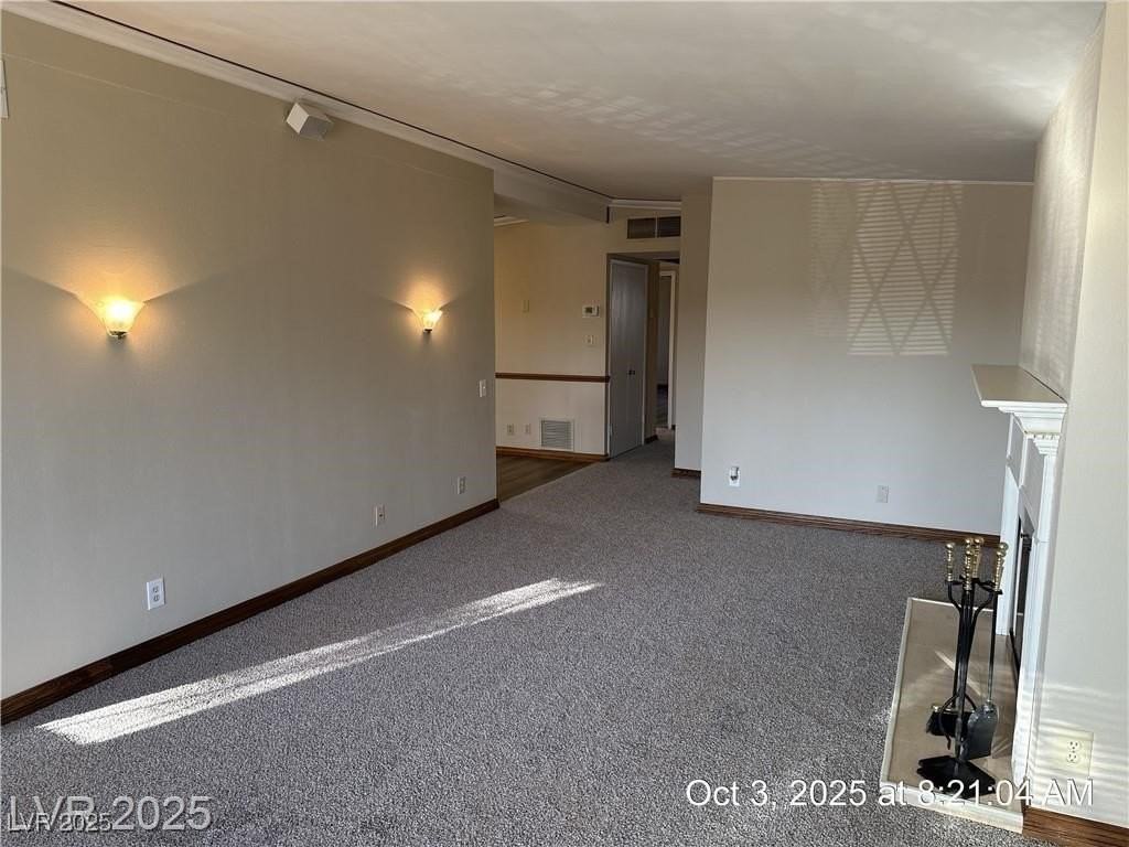 319 Yosemite Street - Photo 5 of 27