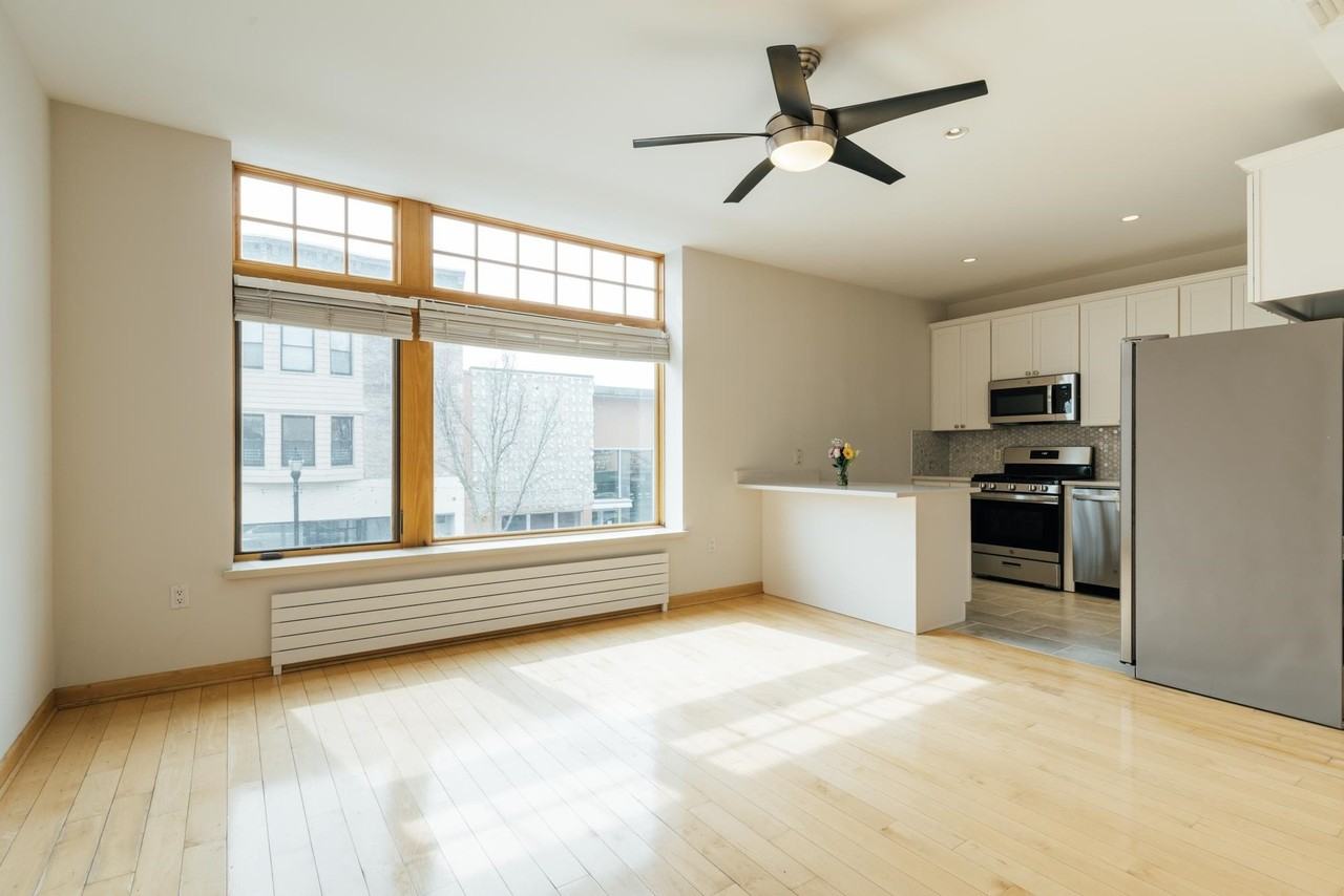 30 Park Ave #2 - Photo 6 of 34