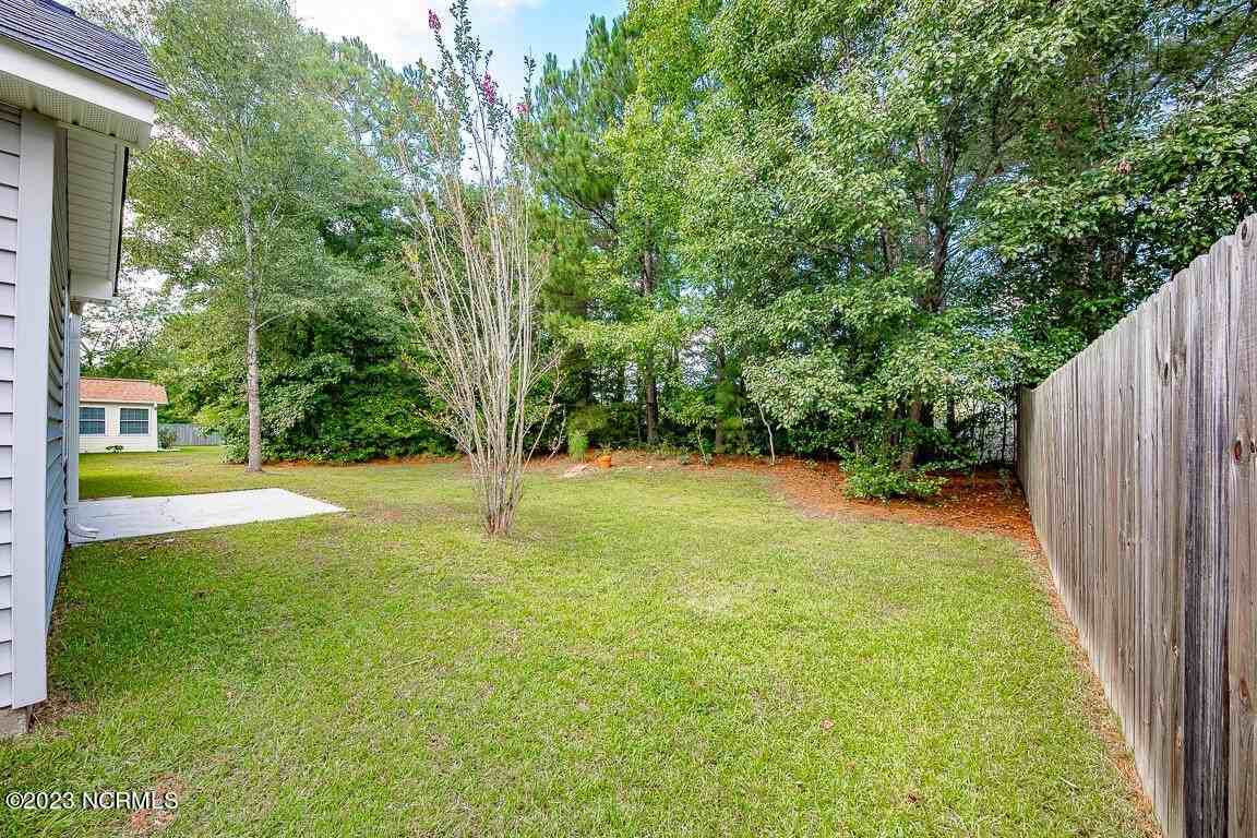 212 Derby Park Ave - Photo 2 of 17